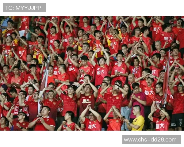 富力与恒大激战在即球票热销引发球迷热情高涨